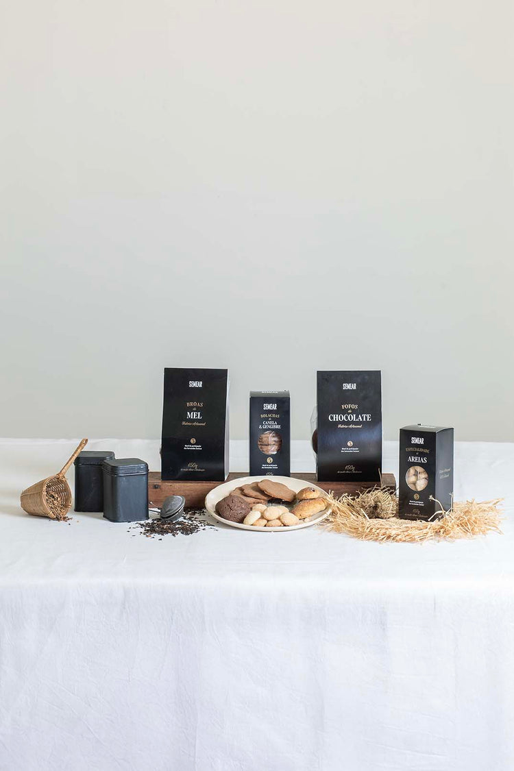 Biscoitos e Infusões